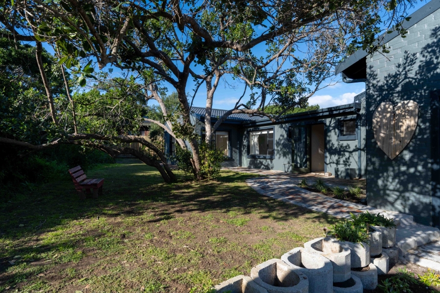 3 Bedroom Property for Sale in Keurboomstrand Western Cape